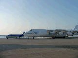 AN-225 in MKE photo 4291